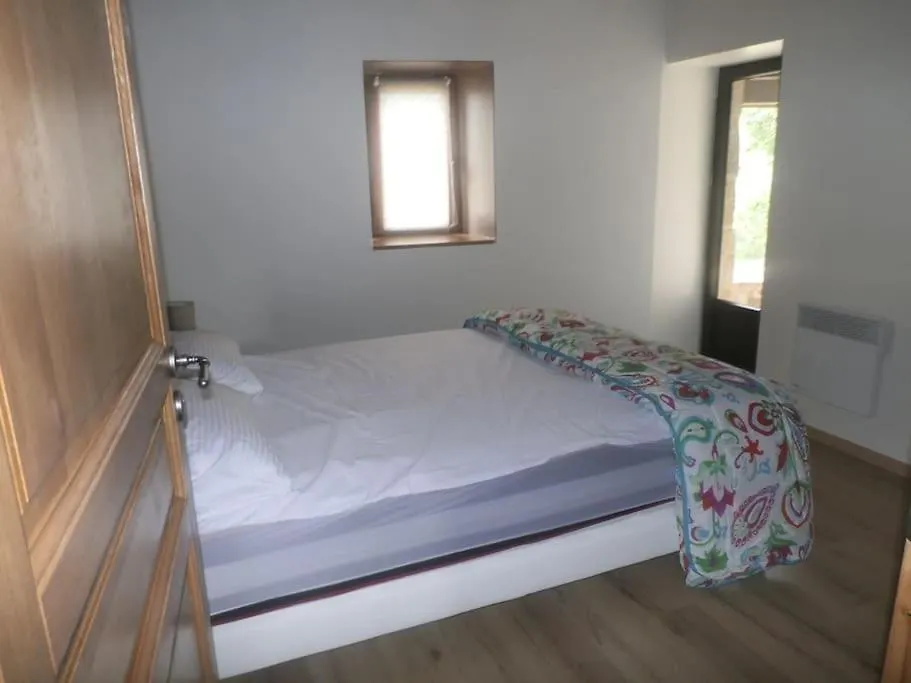 Holiday home Maison Au Coeur De La Vallee Du Doux , Ardeche Colombier-le-Vieux