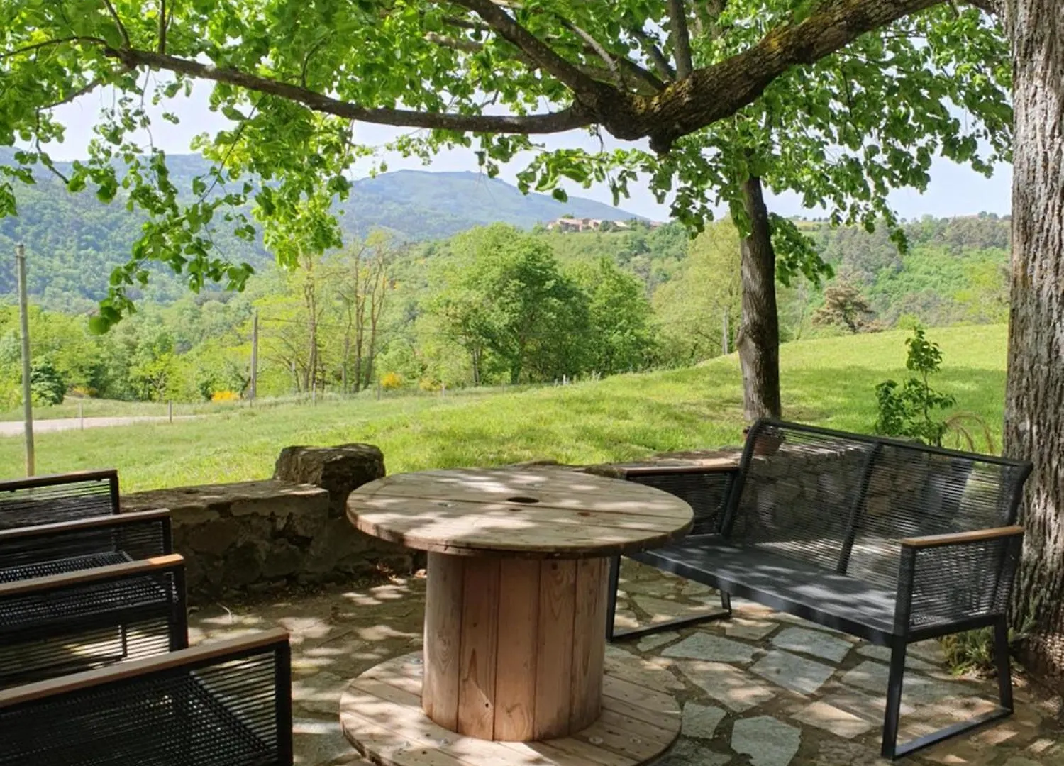 Holiday home Maison Au Coeur De La Vallee Du Doux , Ardeche Colombier-le-Vieux